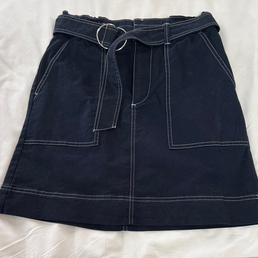 Elegant Black Women's Mini Skirt with Belt